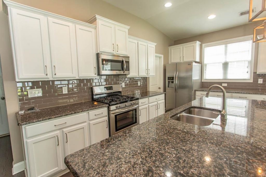 372 Firenze Loop Photo 6