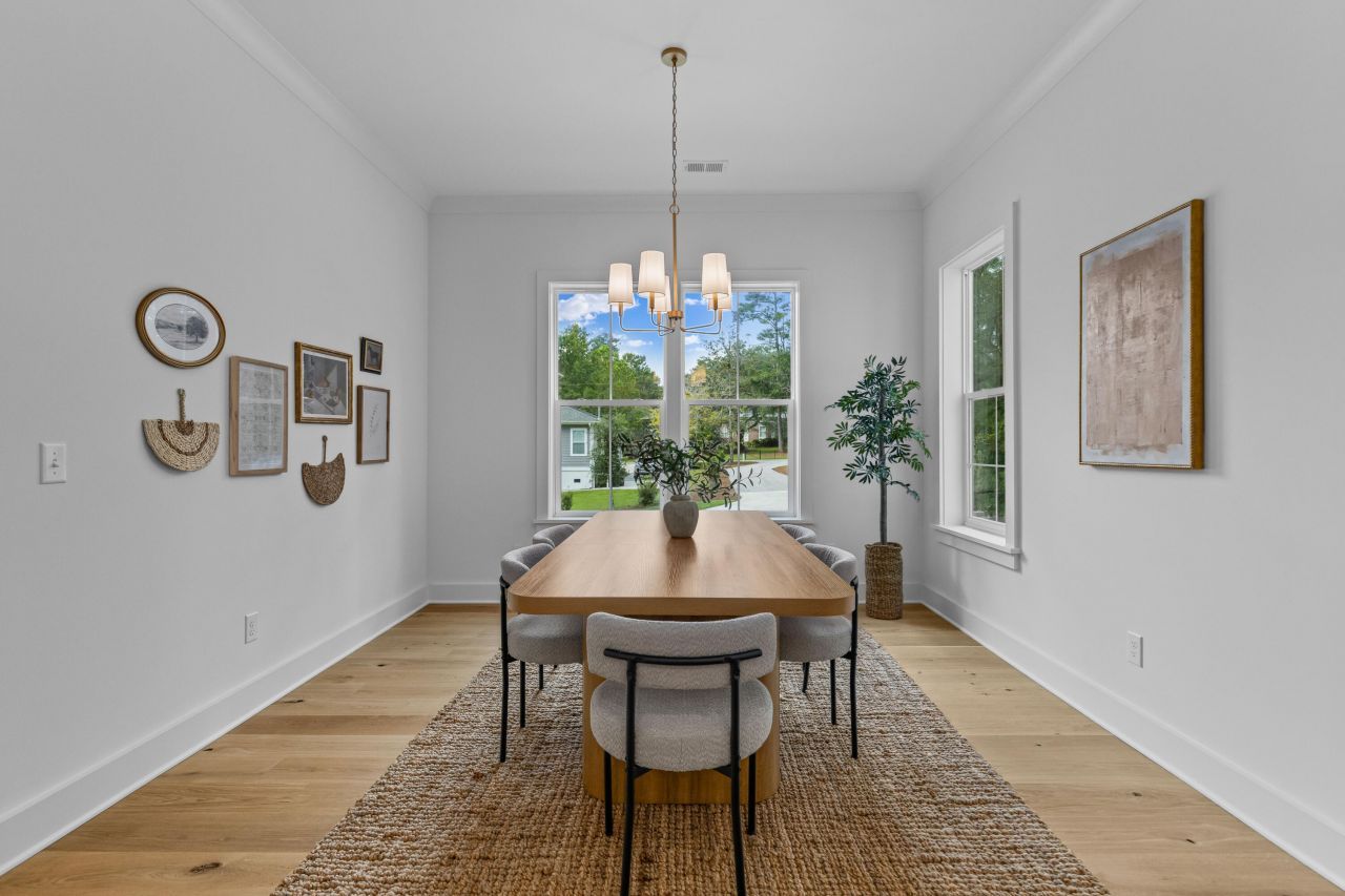 215 Marion Avenue Photo 12