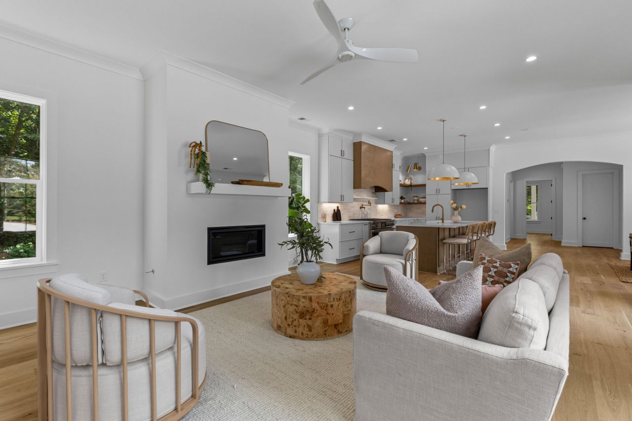 215 Marion Avenue Photo 16