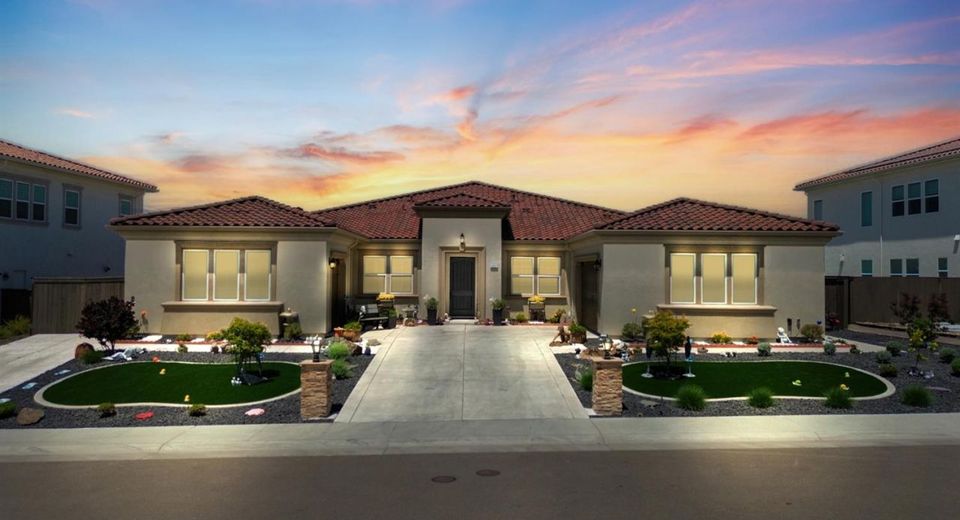 4057 Whitney Vista Ln, Rocklin, CA 95677 Photo