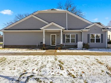 1710 Carlisle Street, Howell, MI 48855