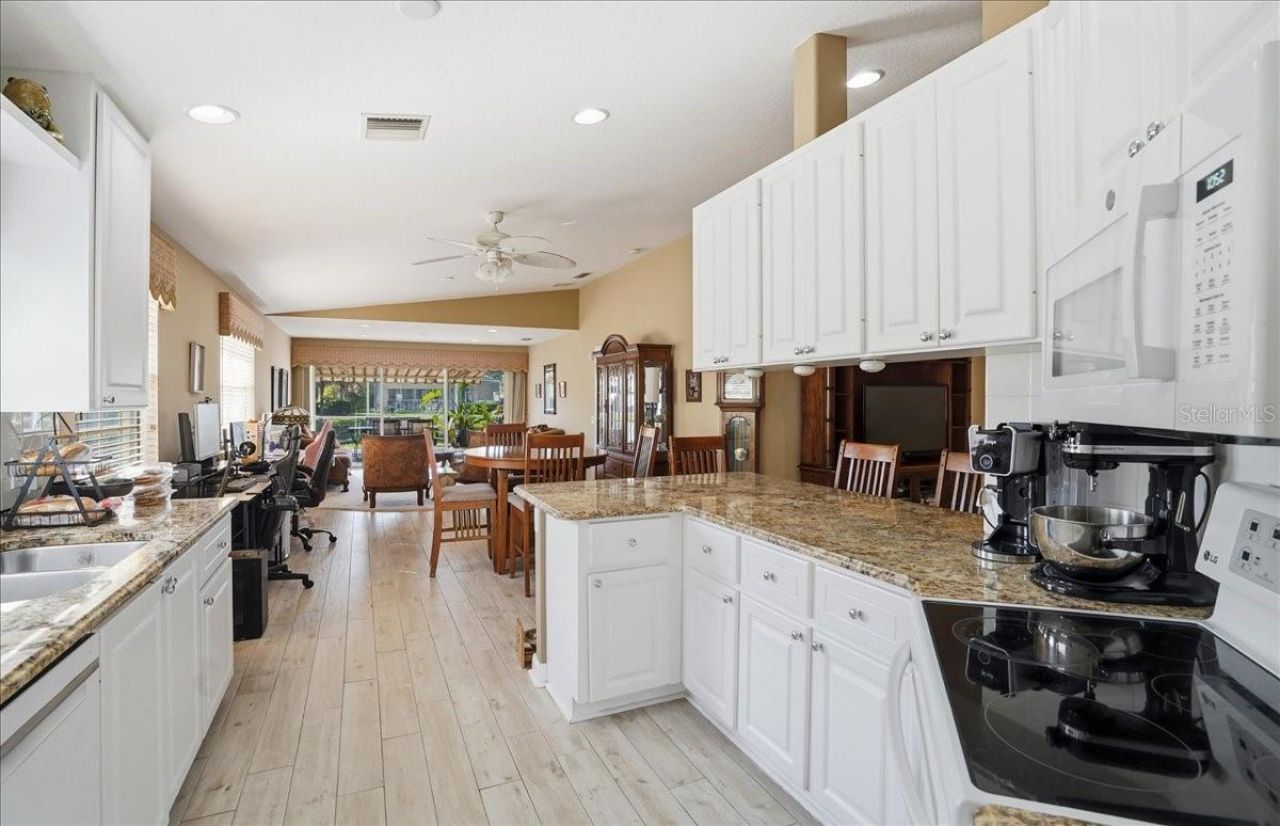 5546 Modena Place, Sarasota, FL 34238 Photo