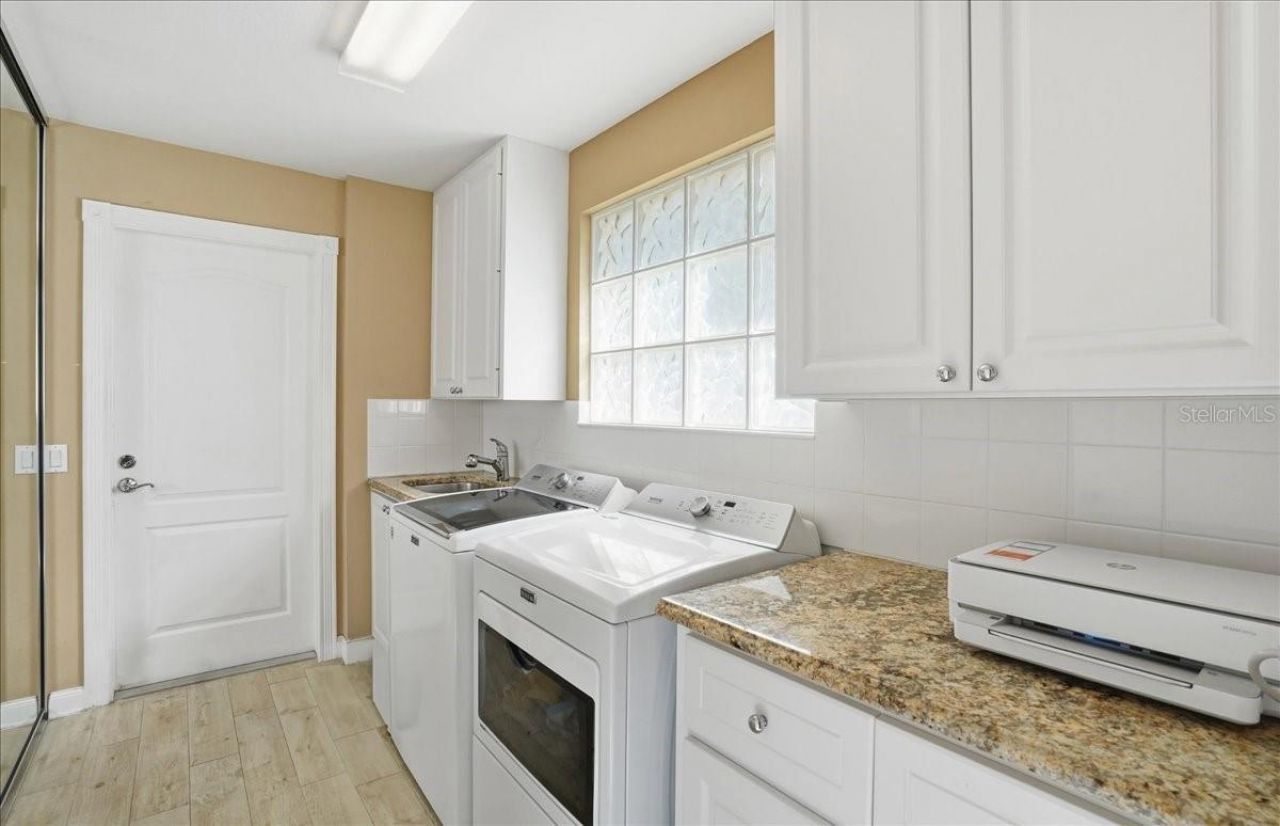 5546 Modena Place, Sarasota, FL 34238 Photo