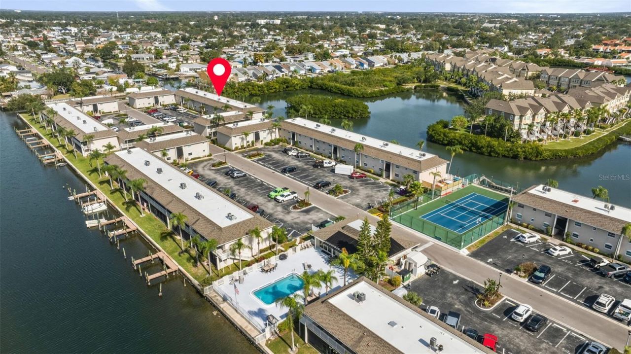 8806 Bay Pointe Drive, Unit 206, Tampa, FL 33615 Photo