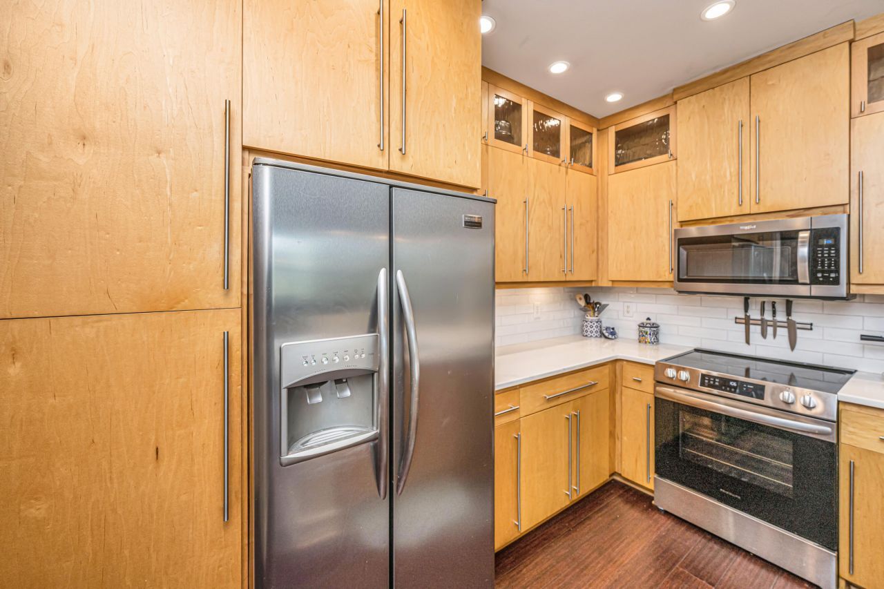 1421 Rosewood Lane Photo 10