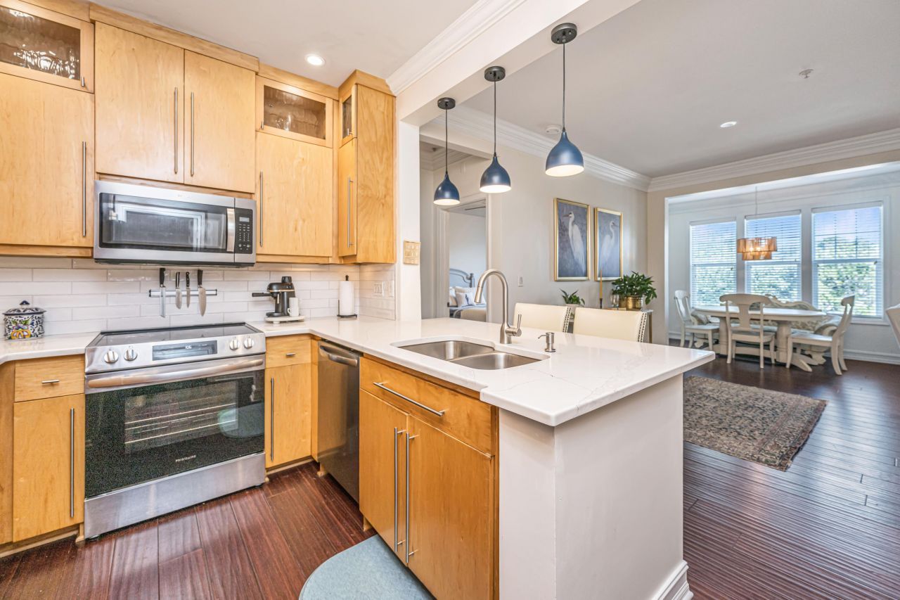 1421 Rosewood Lane Photo 11