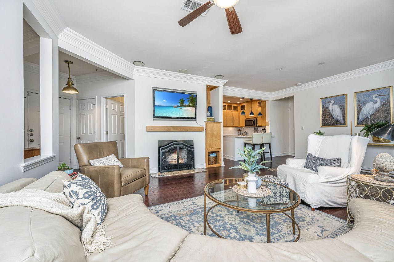 1421 Rosewood Lane Photo 13