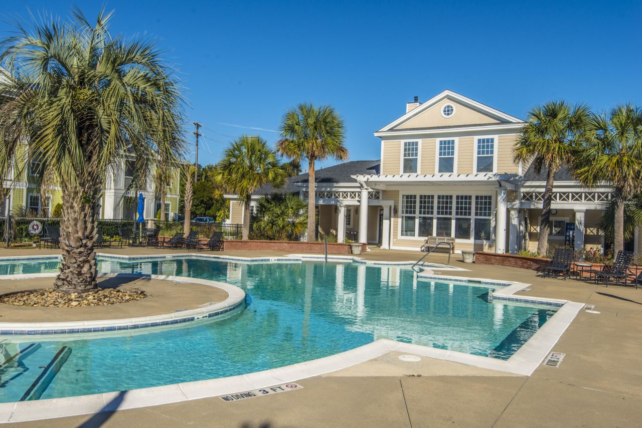 1421 Rosewood Lane Photo 38