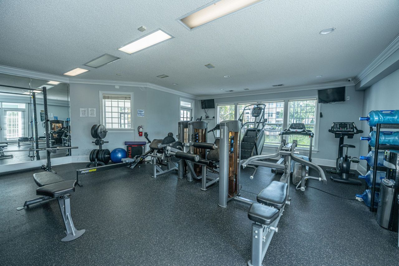 1421 Rosewood Lane Photo 48