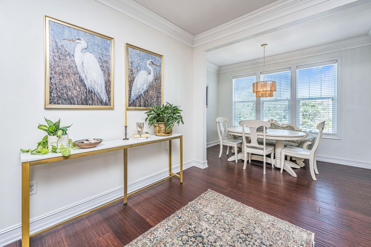 1421 Rosewood Lane Photo 6