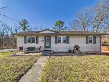 611 Short Street, Knob Noster, MO 65336