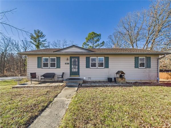 611 Short Street, Knob Noster, MO 65336