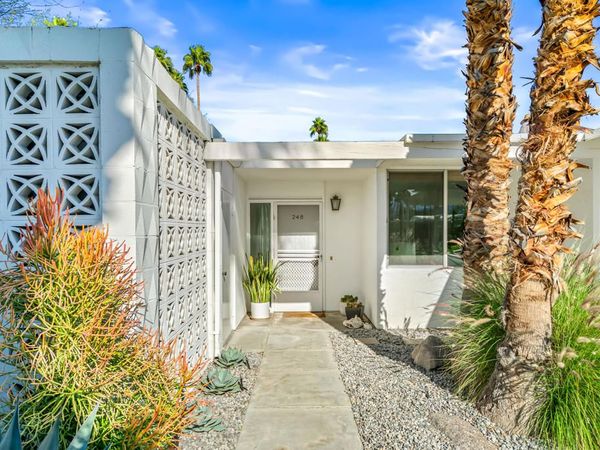 248 E Canyon Vista Drive, Palm Springs, CA 92264