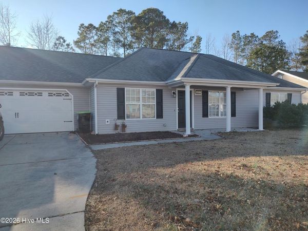133 Corinth Drive, New Bern, NC 28562
