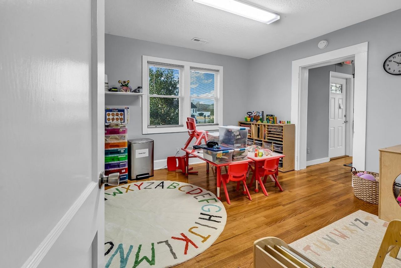 3290 Highway 319 E Photo 18