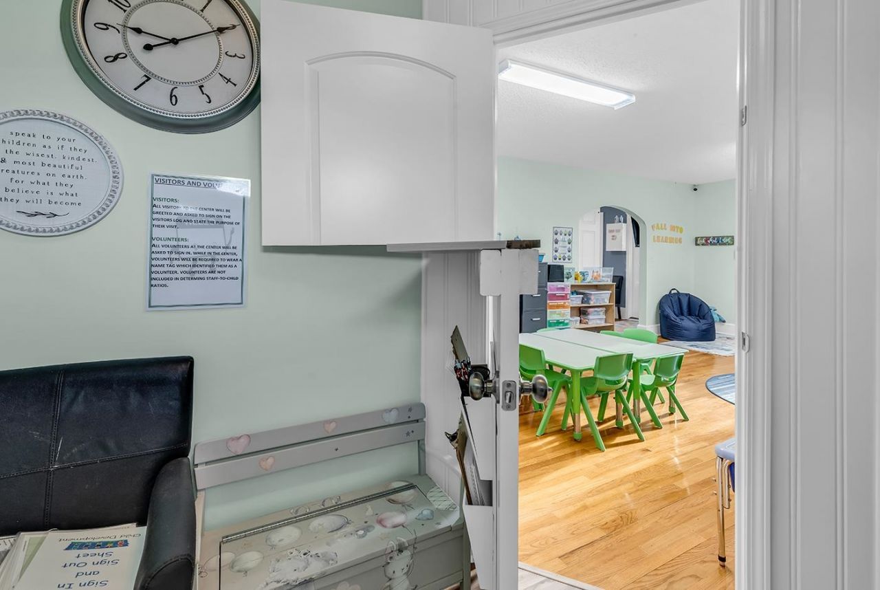 3290 Highway 319 E Photo 21