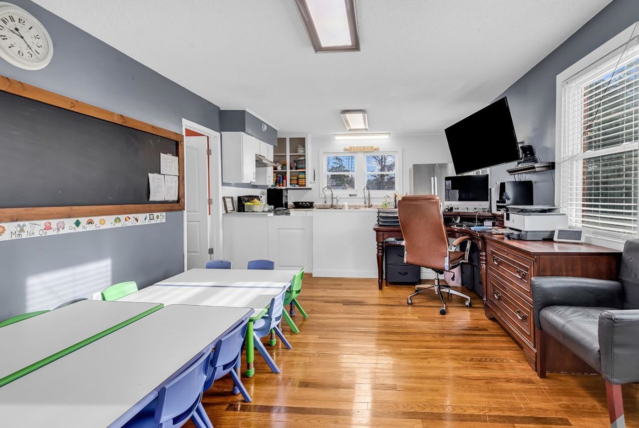 3290 Highway 319 E Photo 25