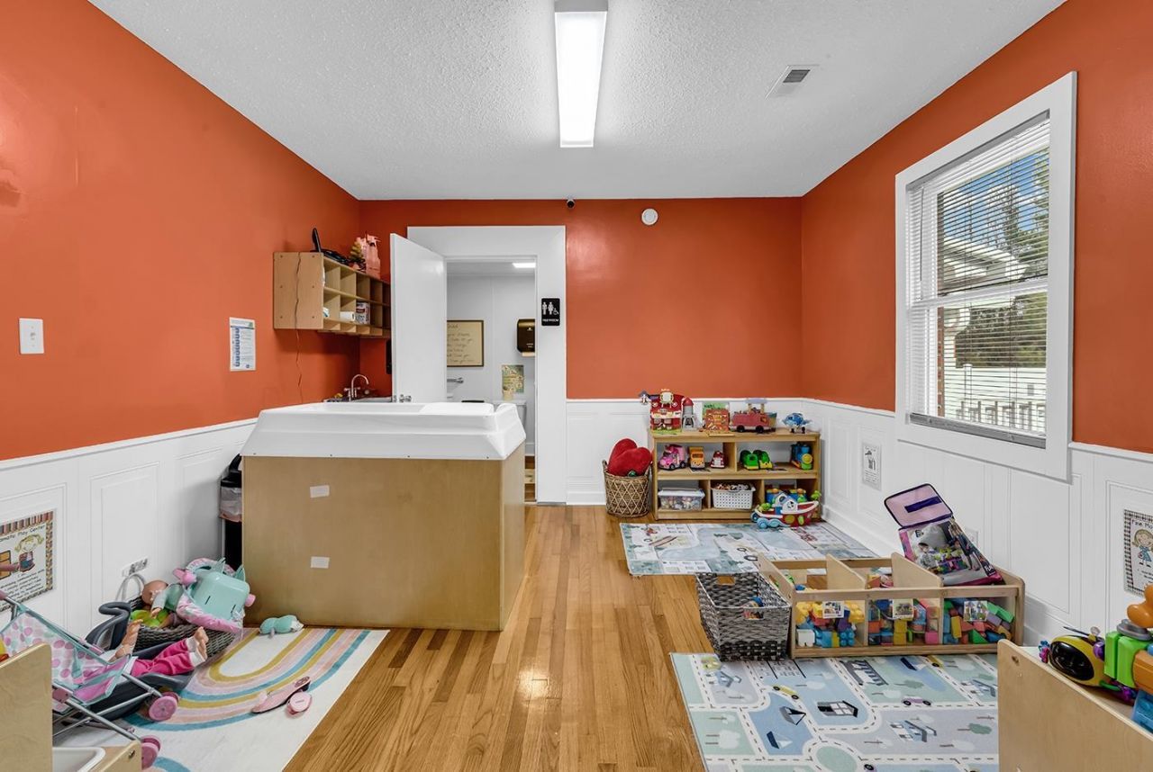 3290 Highway 319 E Photo 4