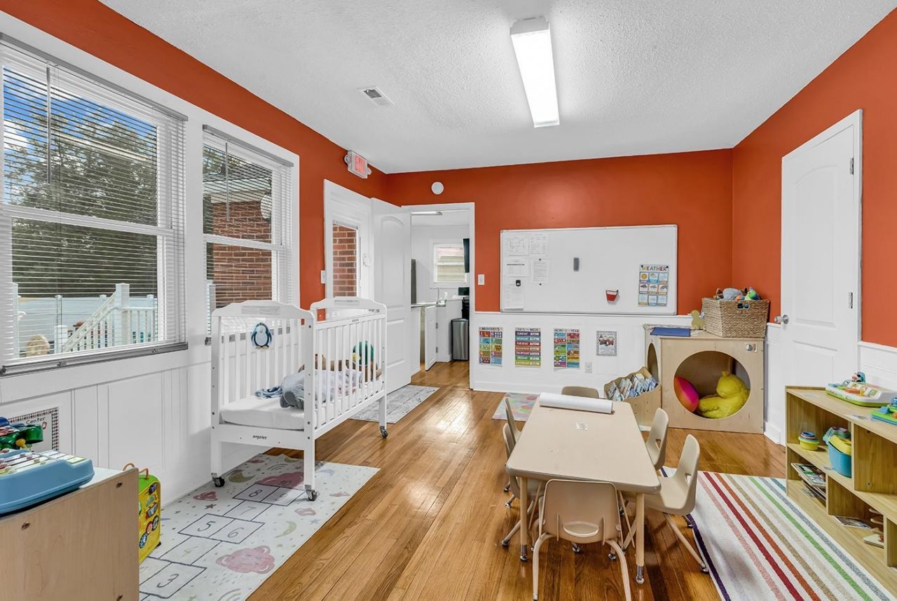 3290 Highway 319 E Photo 5