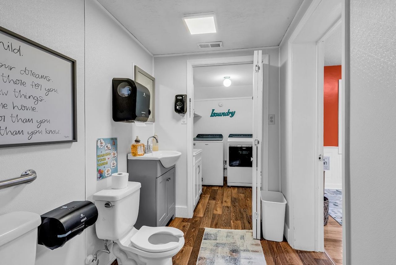 3290 Highway 319 E Photo 7