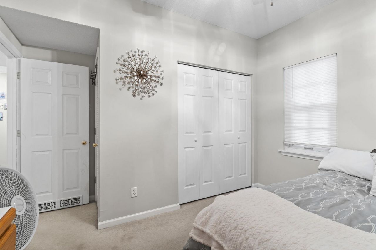 4209 Sweetwater Blvd. Photo 16