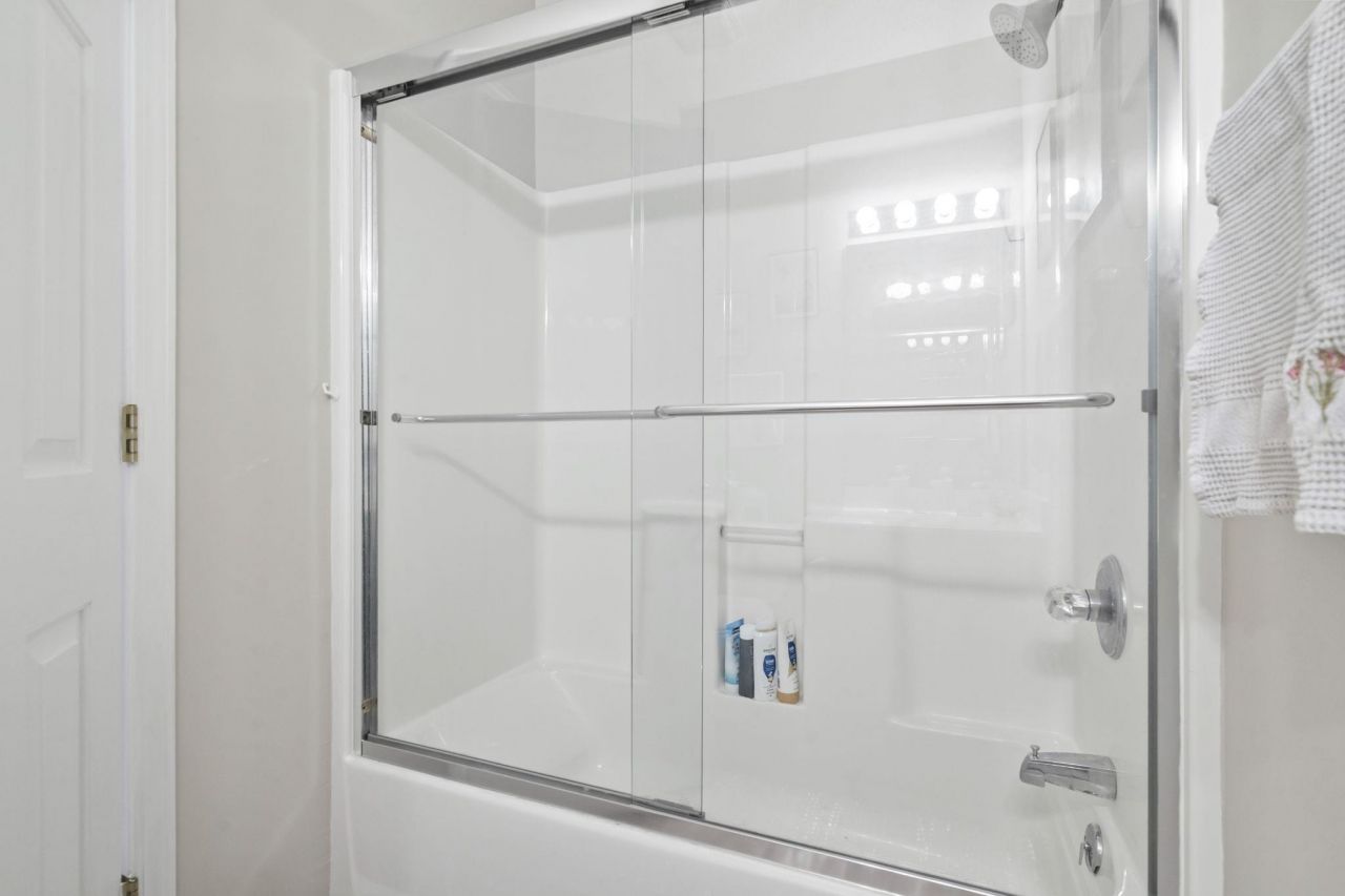 4209 Sweetwater Blvd. Photo 22