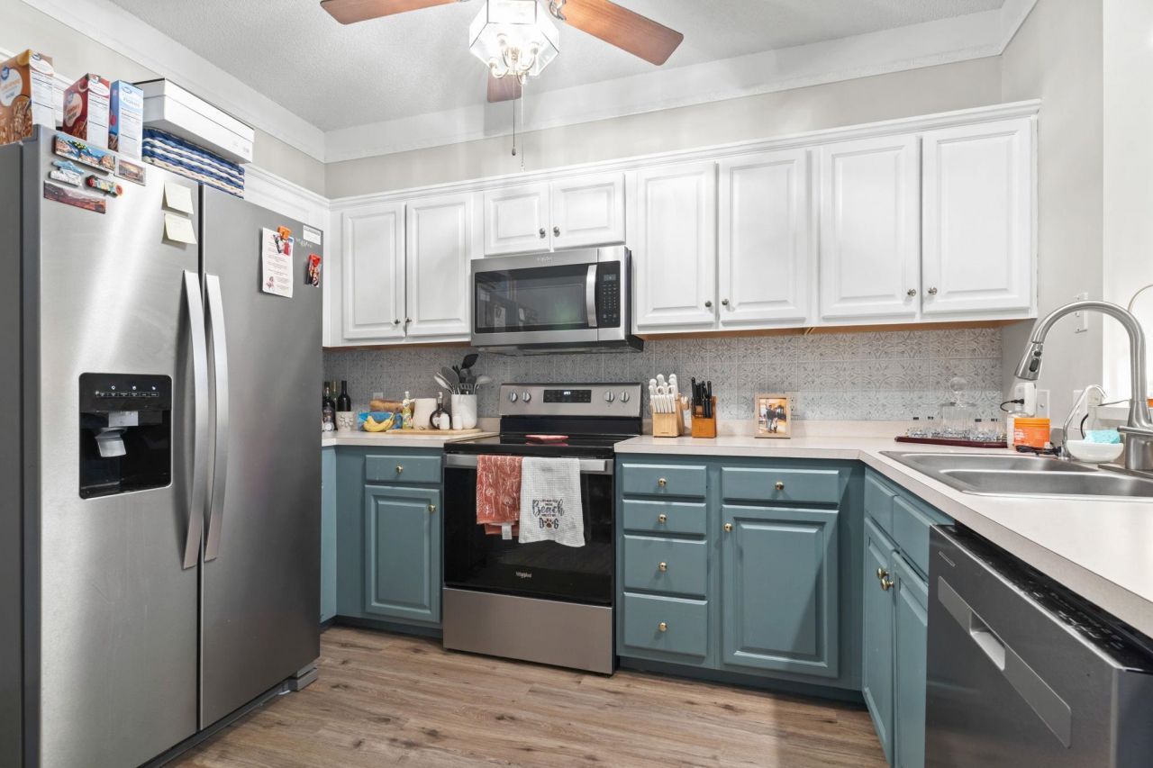 4209 Sweetwater Blvd. Photo 4