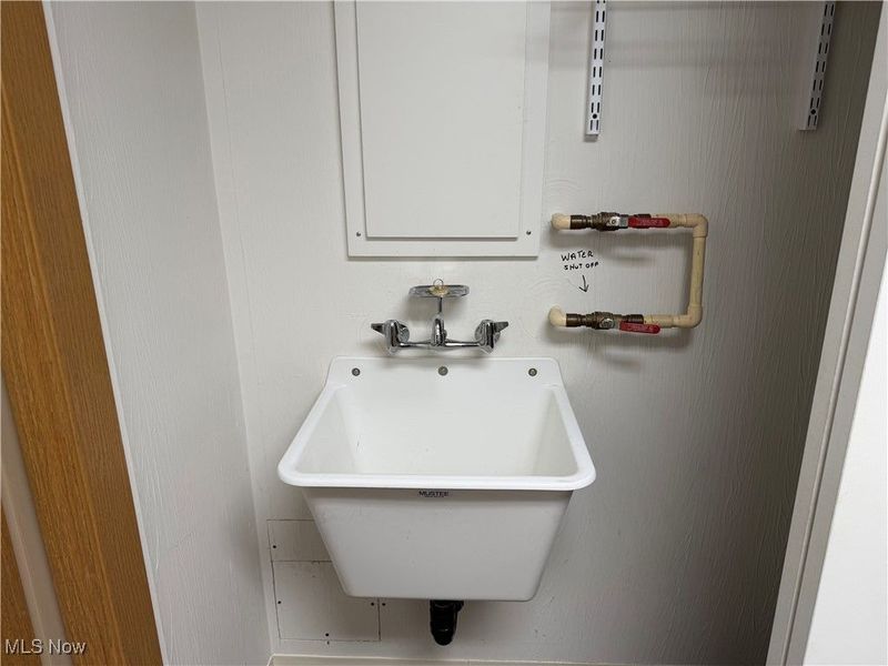 8815 Scotslanding Circle NW, Massillon, OH 44646 Photo 26