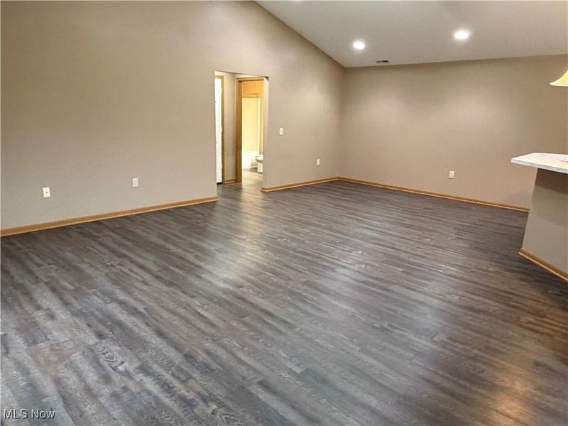 8815 Scotslanding Circle NW, Massillon, OH 44646 Photo 7