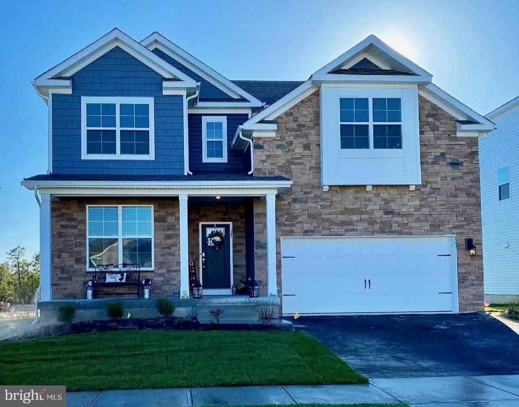 167 Ashburn Avenue, Manahawkin, NJ 08050 Main Photo