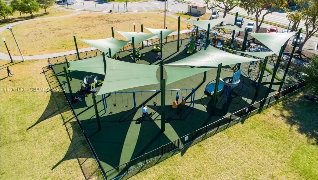 3015 SW 24th Ter, Miami, FL 33145 Photo