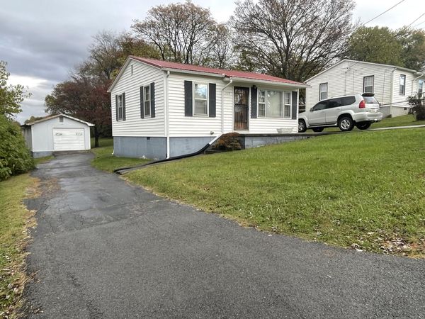 1139 Harrell Street, Morristown, TN 37814