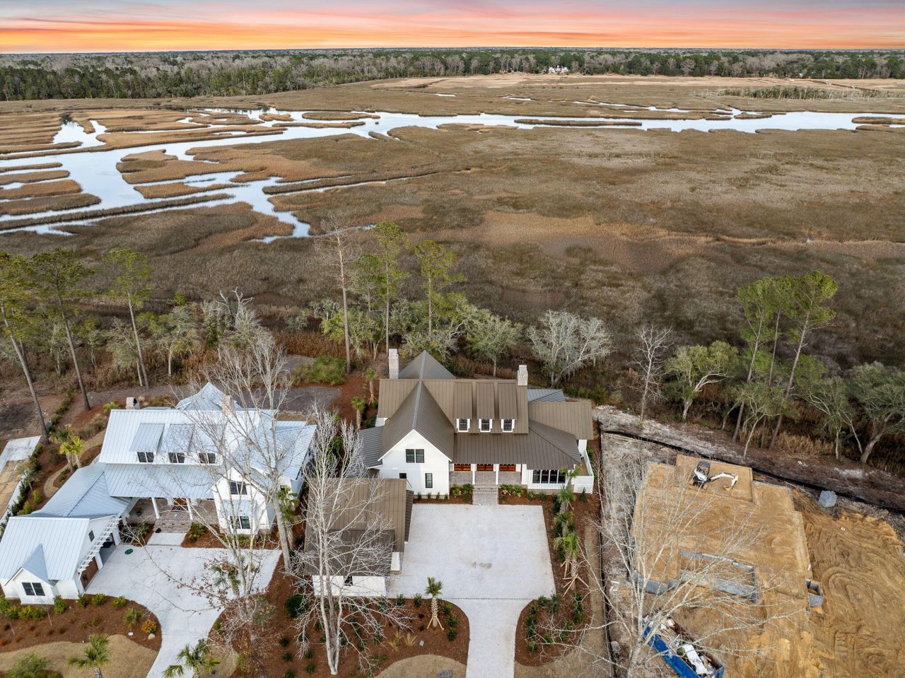 114 Peninsula Drive Photo 9