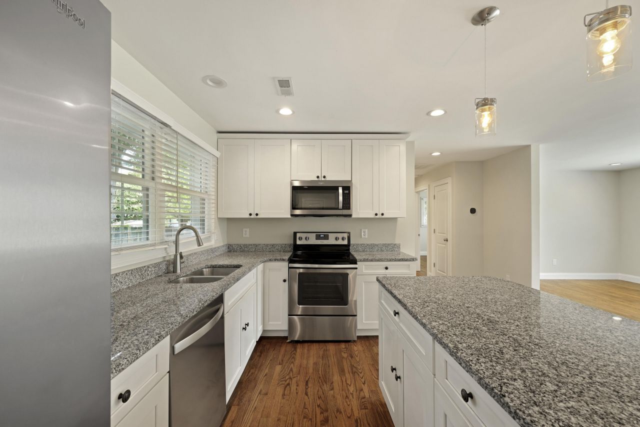 4012 Olivia Drive Photo 17