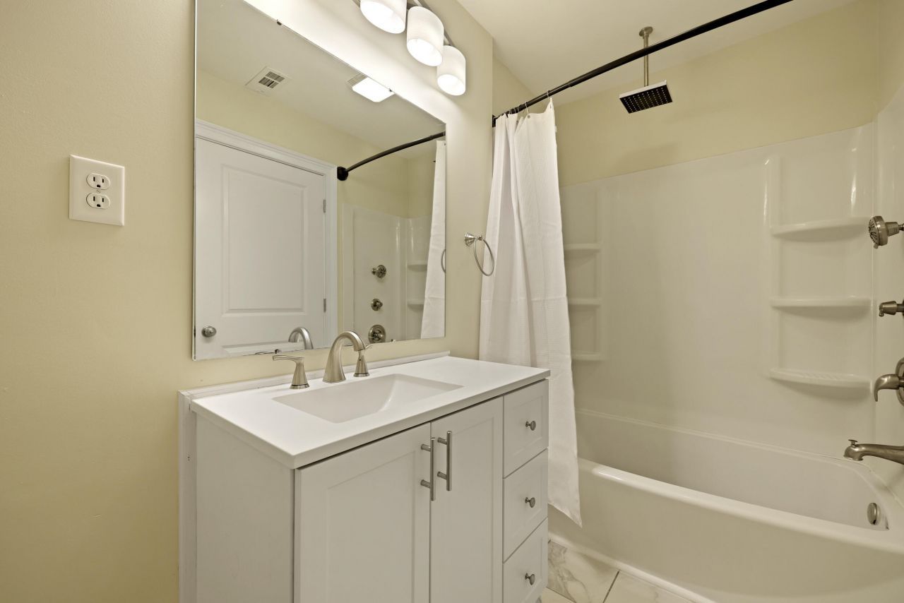 4012 Olivia Drive Photo 31