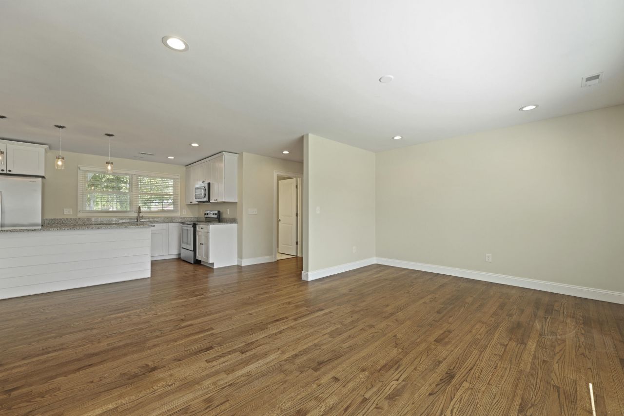 4012 Olivia Drive Photo 8