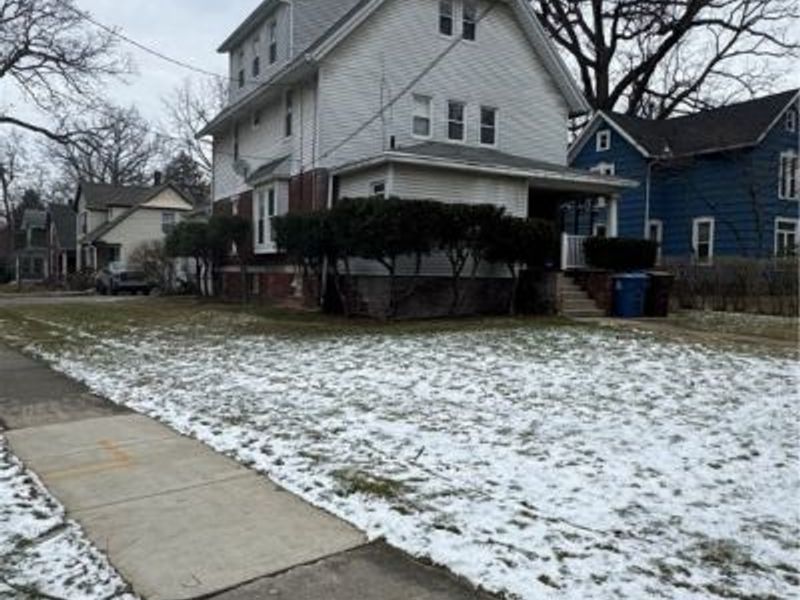 541 Park Avenue, Unit 1, Kent, OH 44240 Photo 1