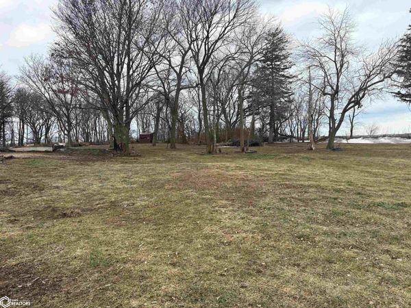 3175 Youngblood Avenue, Dows, IA 50071