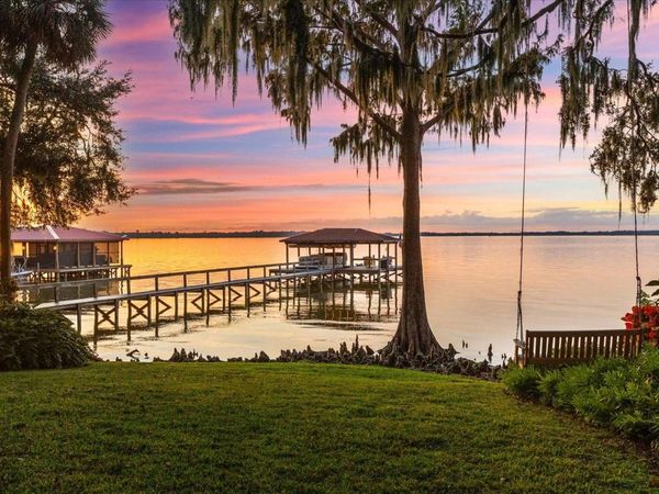 15815 ACORN CIRCLE, TAVARES, FL 32778