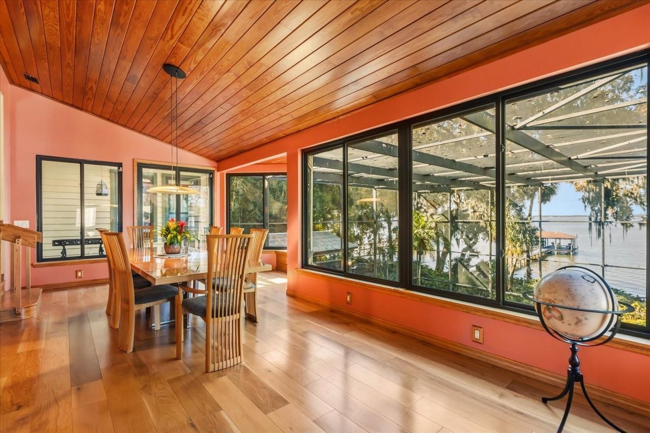 15815 Acorn Circle, Tavares, FL 32778 Photo