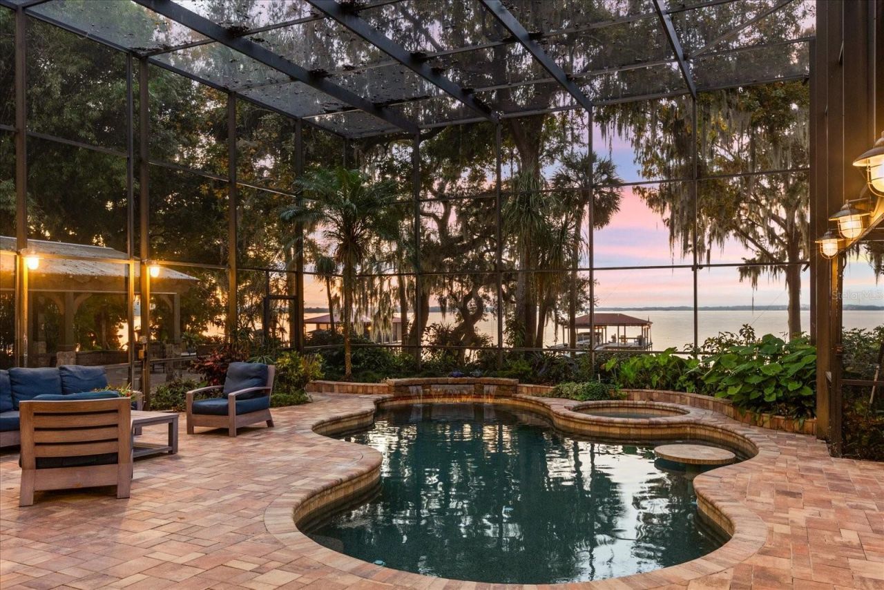 15815 Acorn Circle, Tavares, FL 32778 Photo