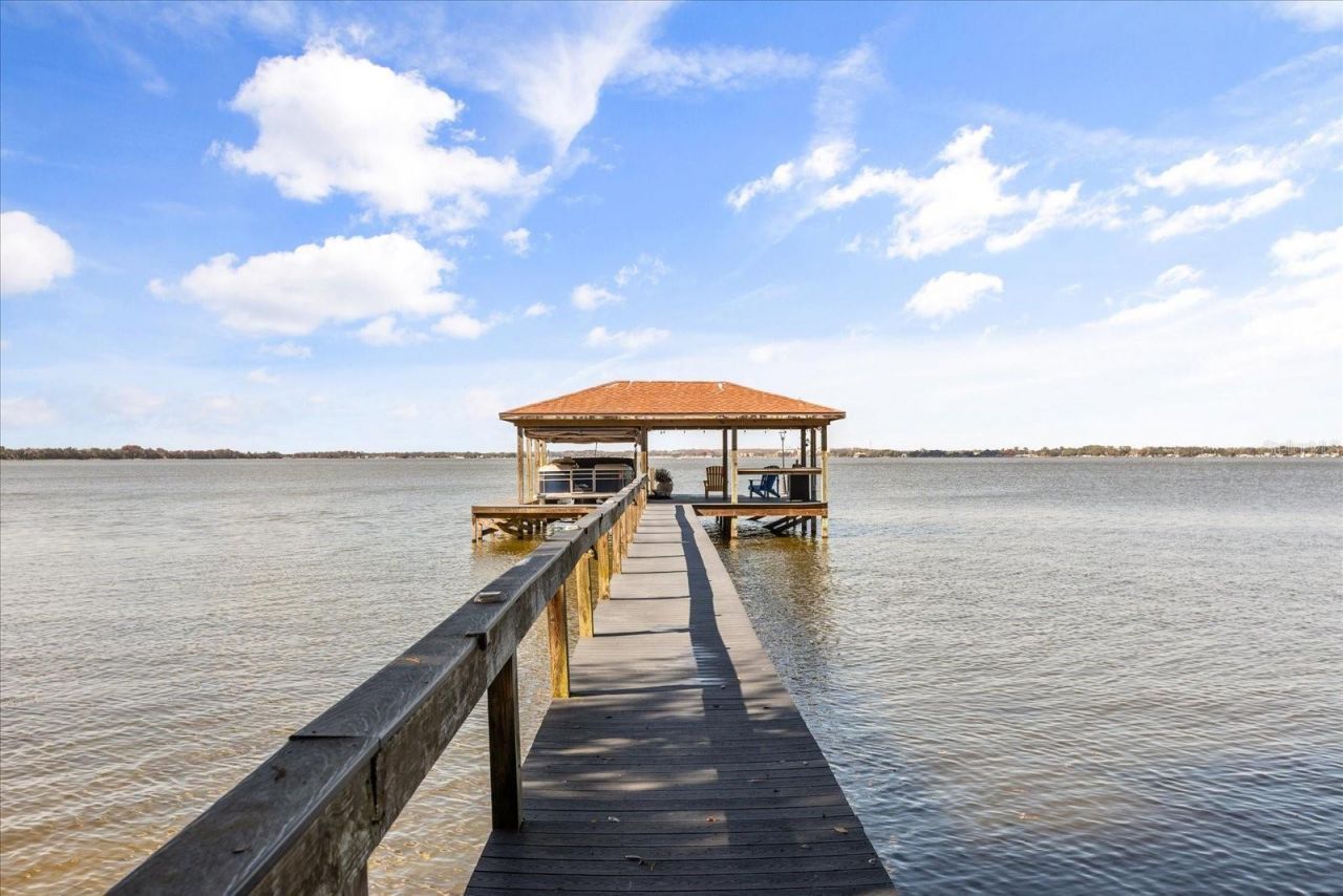 15815 Acorn Circle, Tavares, FL 32778 Photo