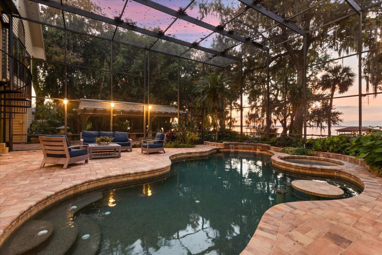 15815 Acorn Circle, Tavares, FL 32778 Photo