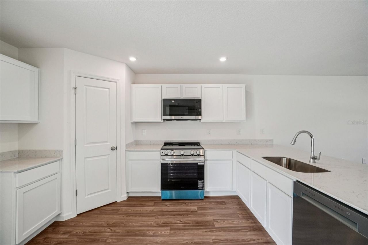 2294 Oklahoma Drive, Sumterville, FL 33585 Photo