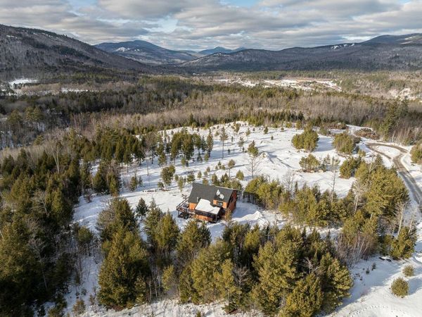 20 Second Street, Bethel, ME 04217