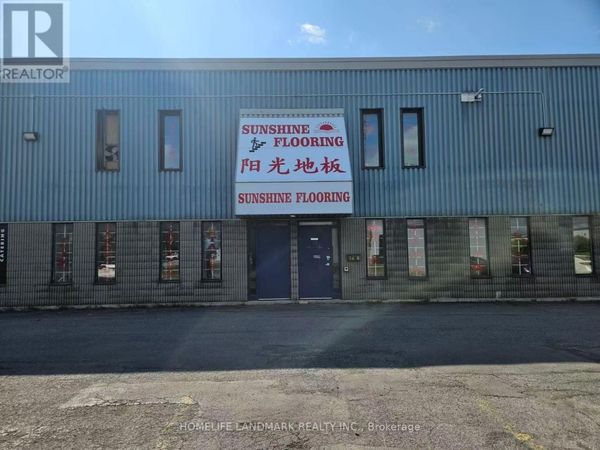 1618 Michael Street, Ottawa, ON K1B3T7