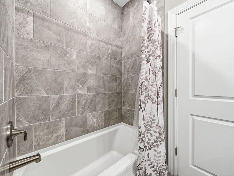 7660 Gateway Boulevard, Powell, OH 43065 Photo 19