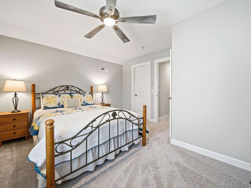 7660 Gateway Boulevard, Powell, OH 43065 Photo 28