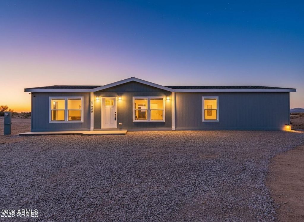 33028 W Cambridge Avenue, Tonopah, AZ 85354 Main Photo