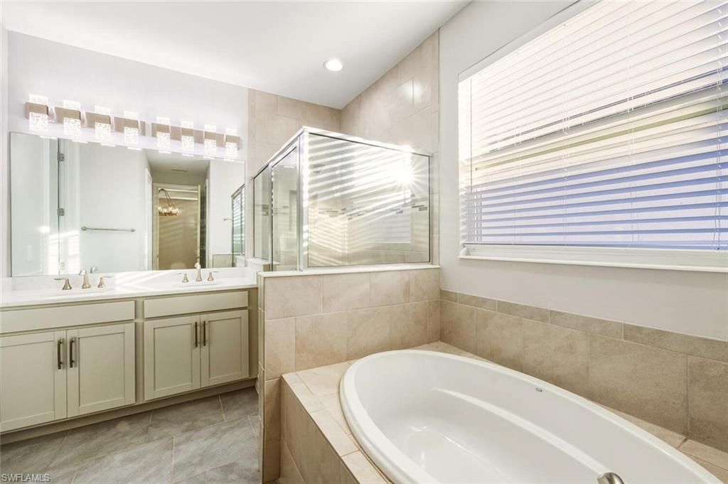 28049 Captiva Shell Loop, Bonita Springs, FL 34135 Photo